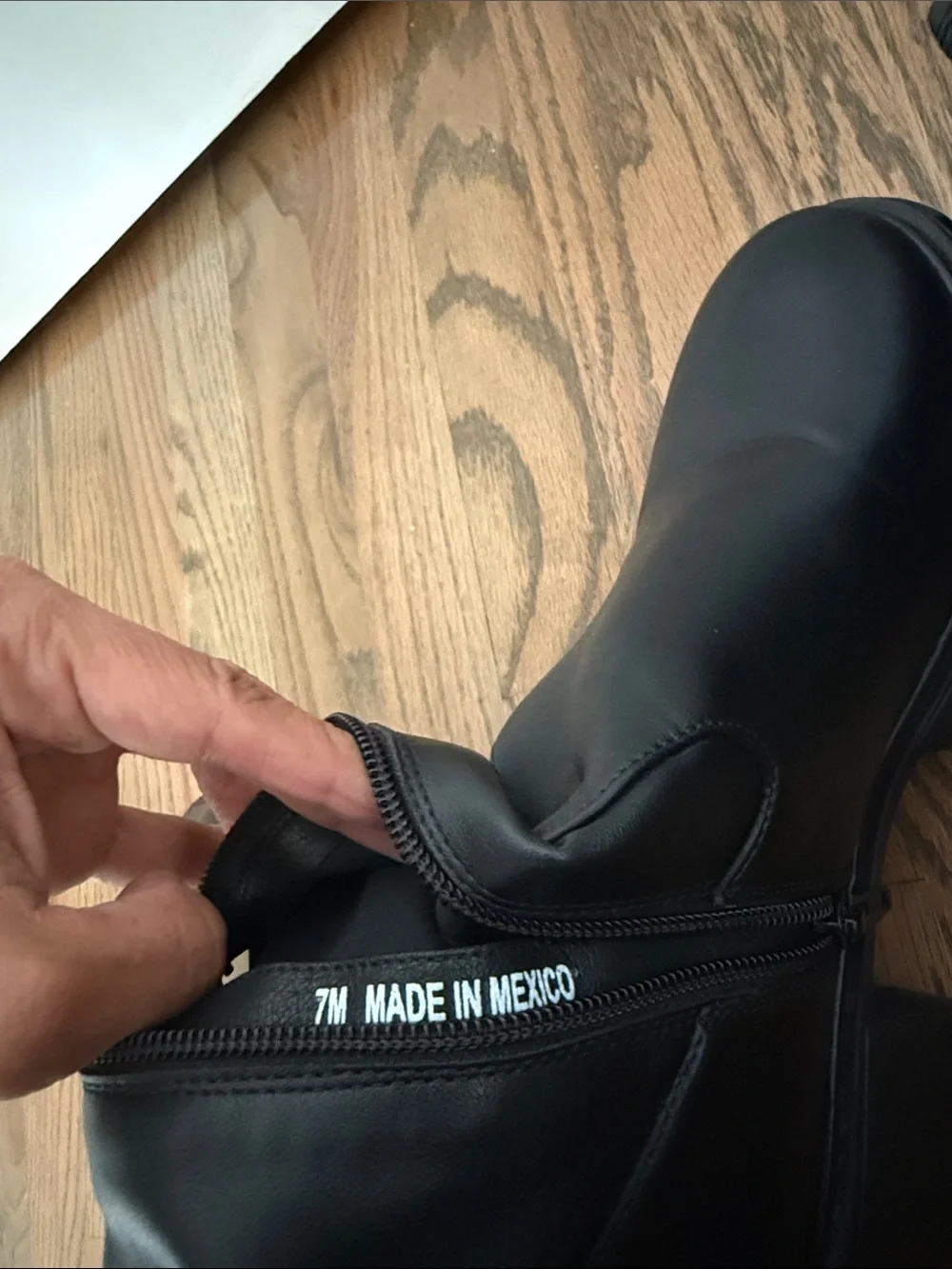 Steve Madden sleek knee
